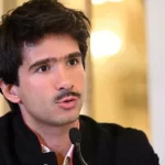 « Pour avoir mis en danger des fonctionnaires français au Sénégal » : La France porte plainte contre Juan Branco