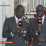 Suivez en direct la lecture des membres du nouveau gouvernement (RTS1)