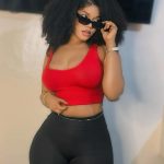 Craquante, Molly Fatima fait saliver les internautes avec son corps de rêve (Photos)