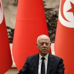Tunisie : le président Saied limoge son Premier ministre sans explications