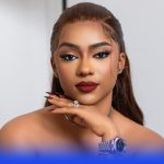Élégante dans sa robe noire bustier point blanc bandage, Racky fermente la toile (Photos)