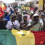 Sérigraphie et sonorisation : les acteurs de l’ombre des campagnes électorales