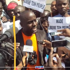 « Face aux grilles du Palais : hommage à Badara Gadiaga » | (Par Thierno Bocoum)